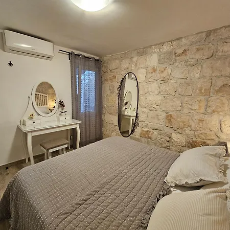 Apartment Muracca Orebic